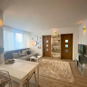 Apartment Vicky - New Centrum Srodmiescie, Warsaw