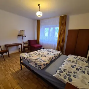 Homestay Mirrorroom Pl Downtown, Warsaw